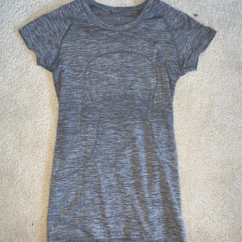 grey t-shirt